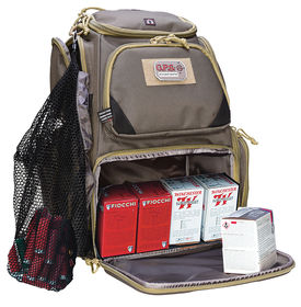 Should a sudden rain shower find you out in the open, the Sporting Clay Backpack features a pullout rain cover to protect your bag's contents.